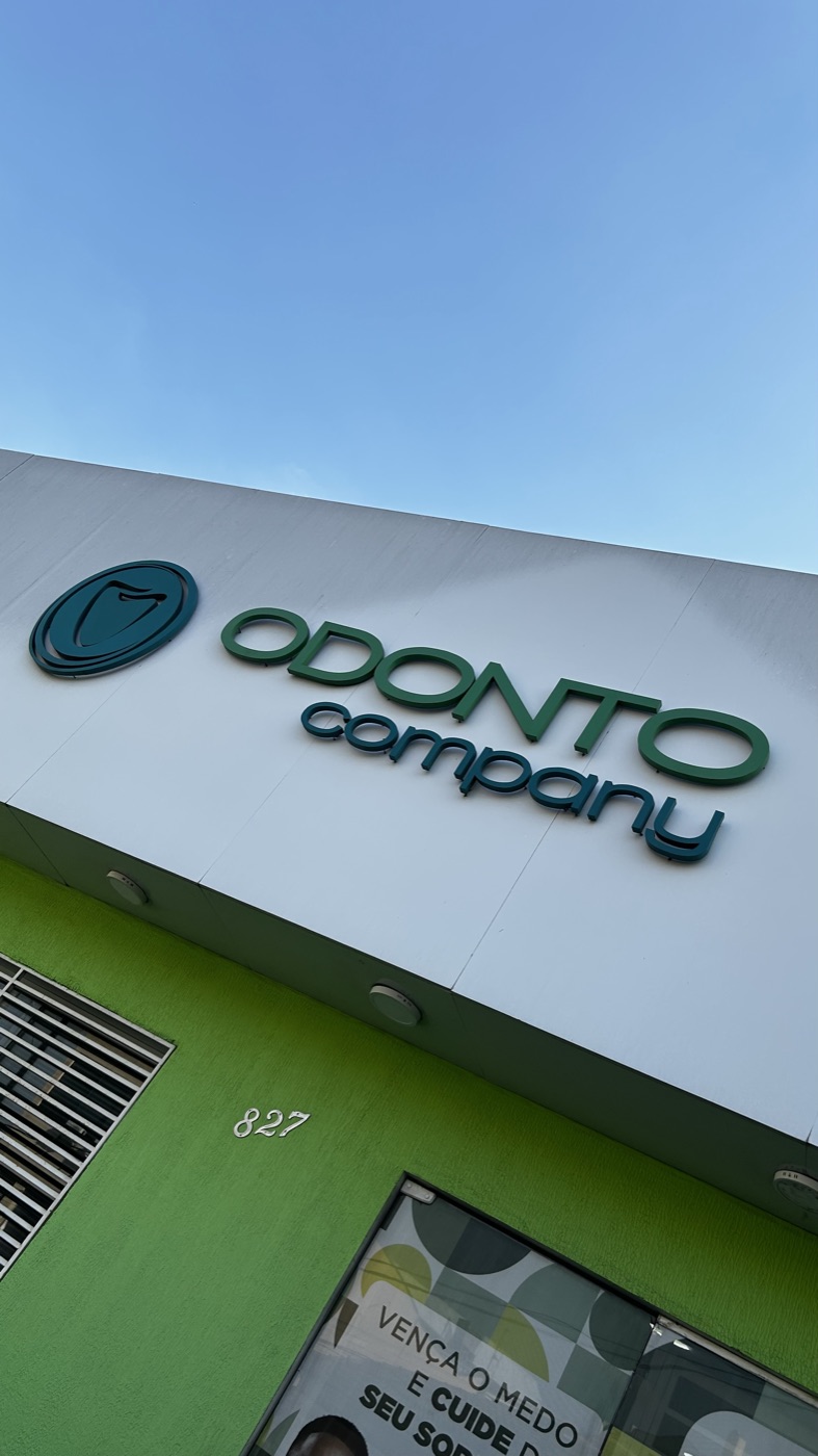 Fachada da OdontoCompany Perus Centro